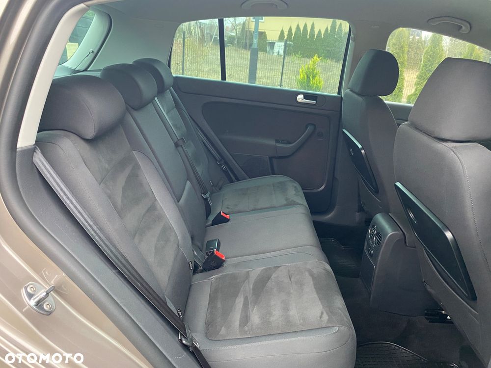 Volkswagen Golf Plus 1.4 TSI Highline - 26