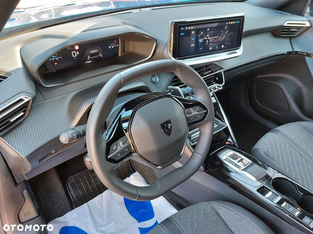 Peugeot 2008 1.2 PureTech Allure S&S EAT8 - 3