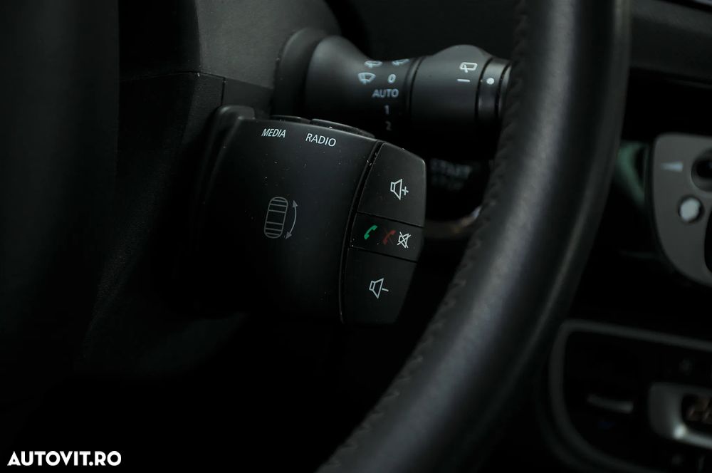 Renault Scenic dCi 110 Expression - 23