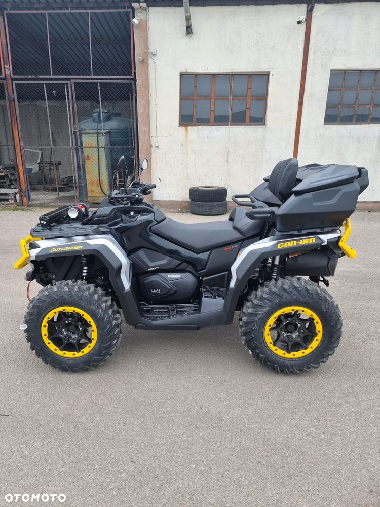 Can-Am Outlander Max - 1
