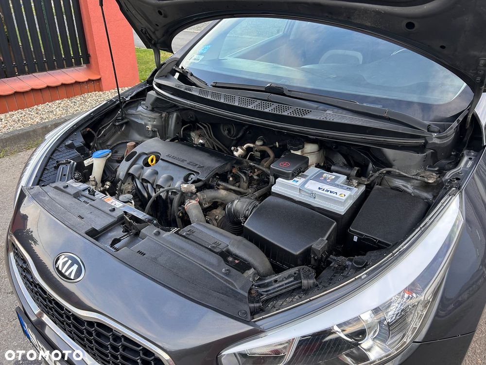 Kia Ceed 1.4 L - 13