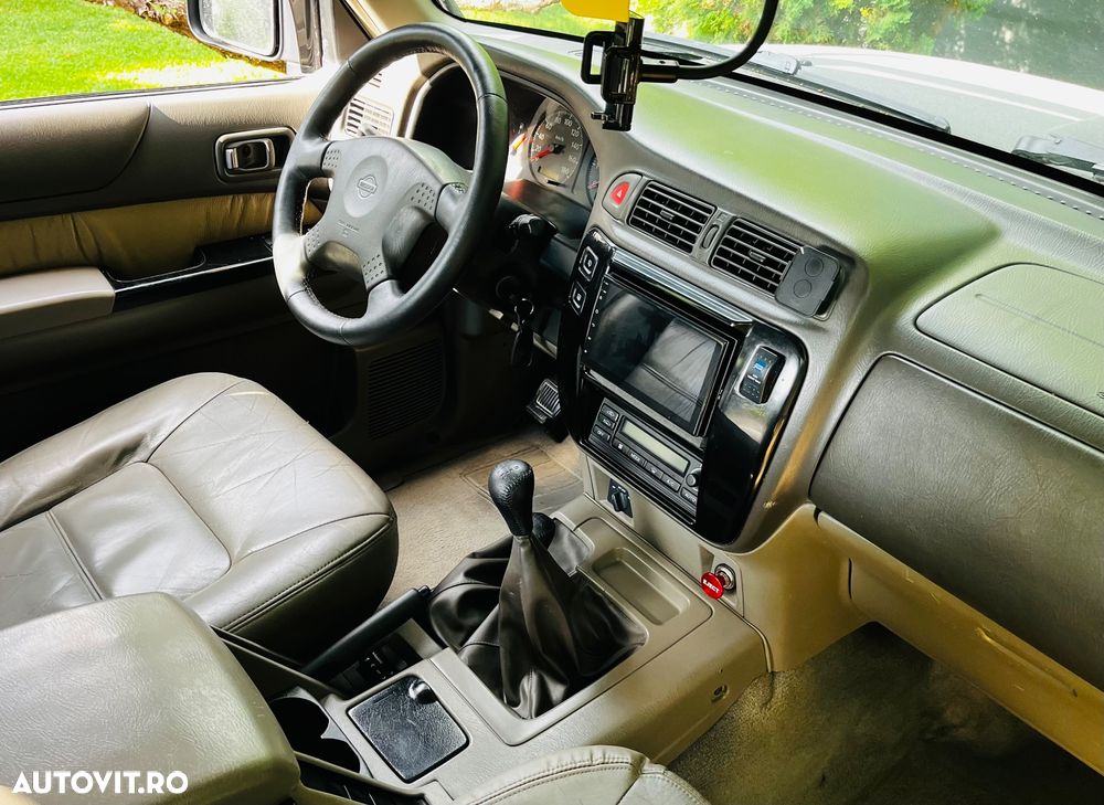 Nissan Patrol GR 3.0 TDI Luxury - 9
