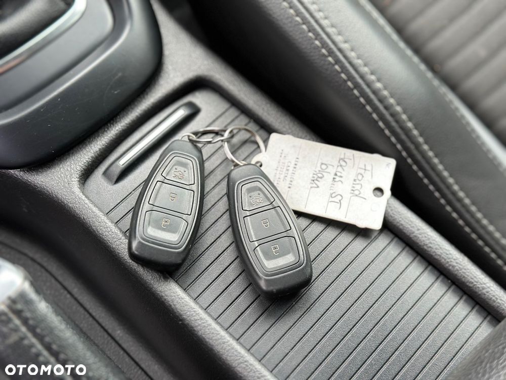 Ford Focus 2.0 EcoBoost ST mit Leder-Sport-Paket - 30