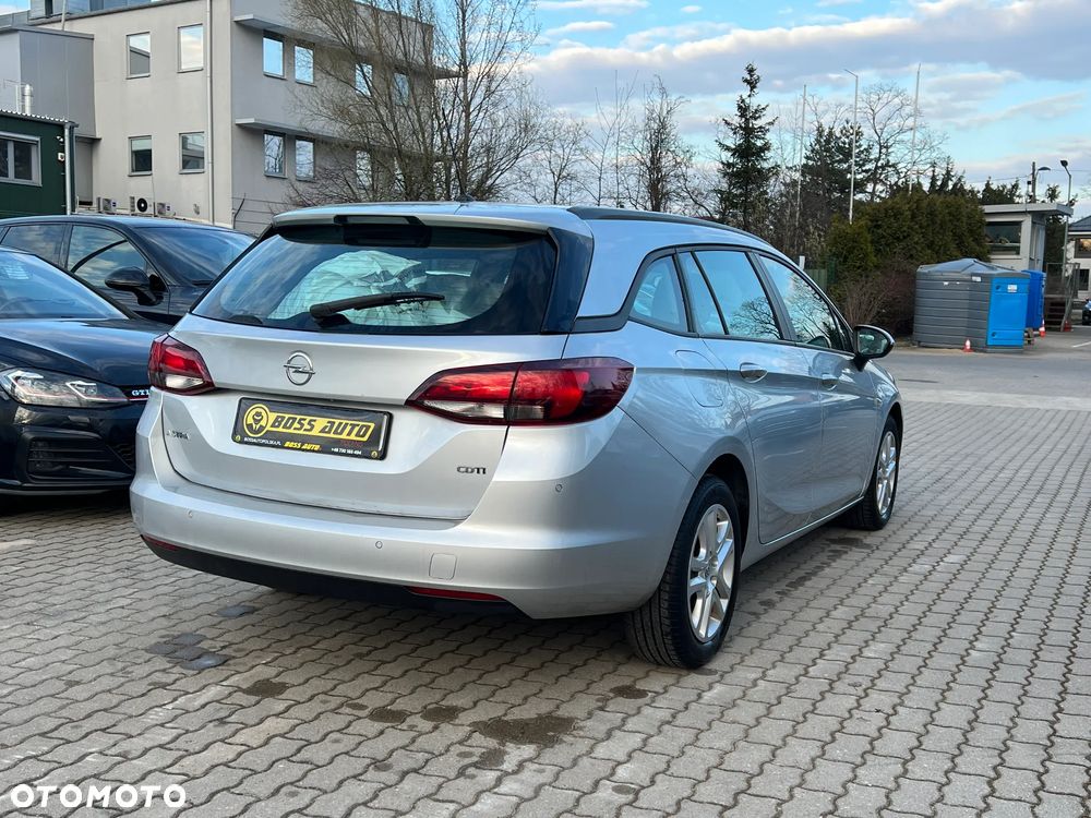 Opel Astra - 9