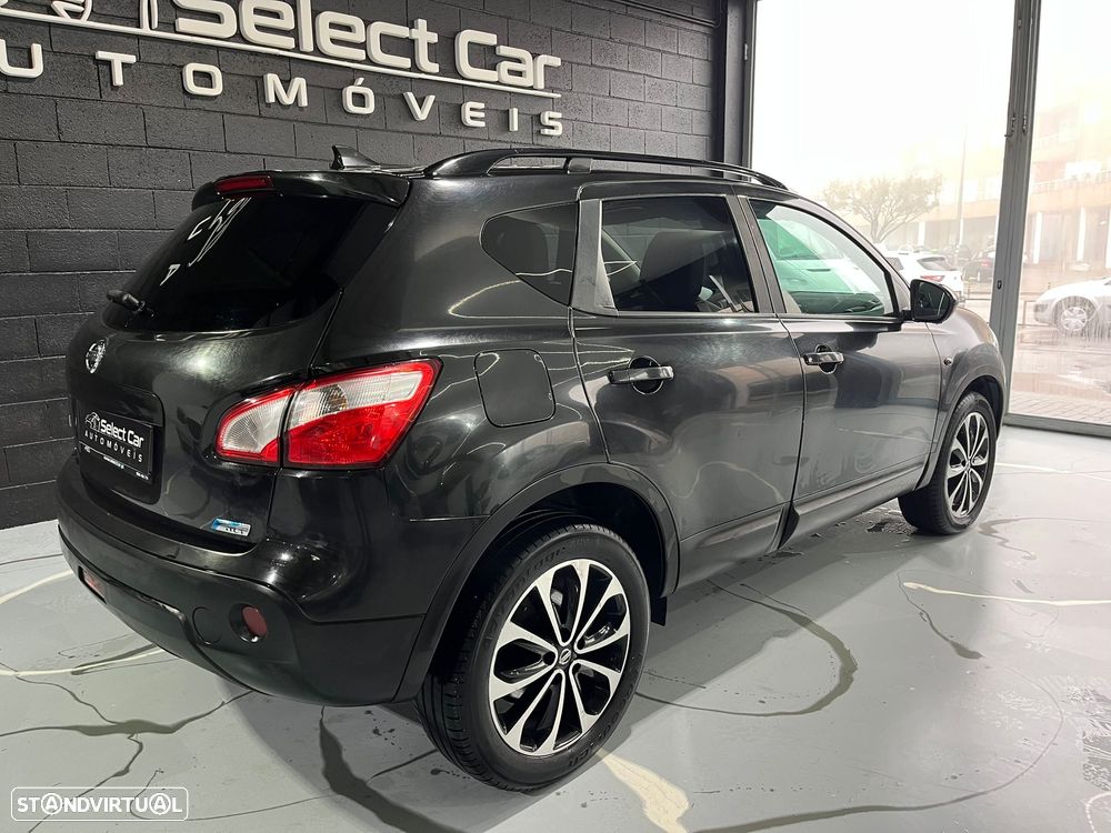 Nissan Qashqai 1.6 dCi TEKNA+ - 8