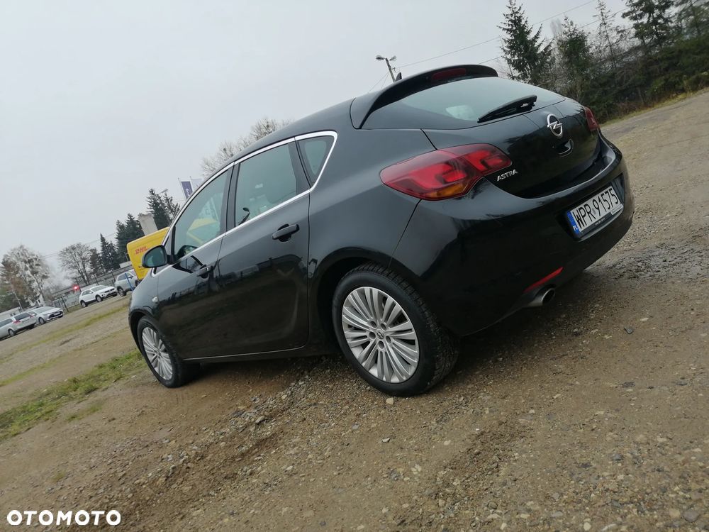 Opel Astra 1.4 T Cosmo - 7