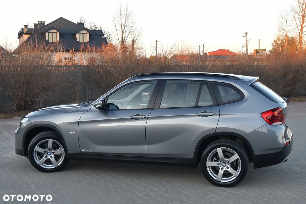 BMW X1 sDrive18i Sport Line - 20