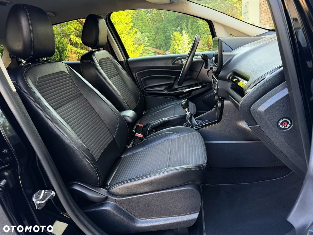Ford EcoSport 1.0 EcoBoost ST-Line Black ASS - 25