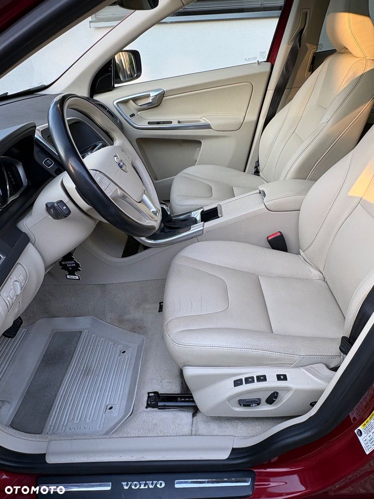 Volvo XC 60 T5 Drive-E Momentum - 13