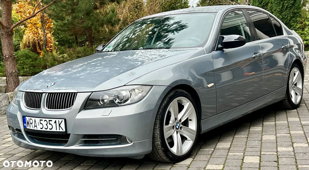 BMW Seria 3 325i - 2