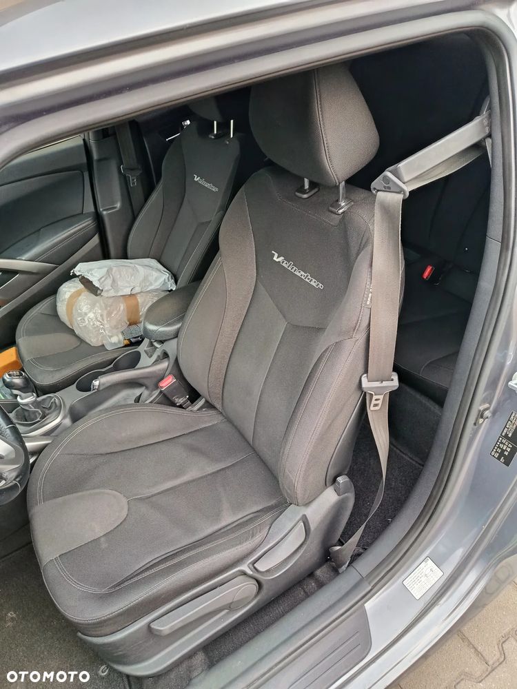 Hyundai Veloster 1.6 GDI Comfort - 14