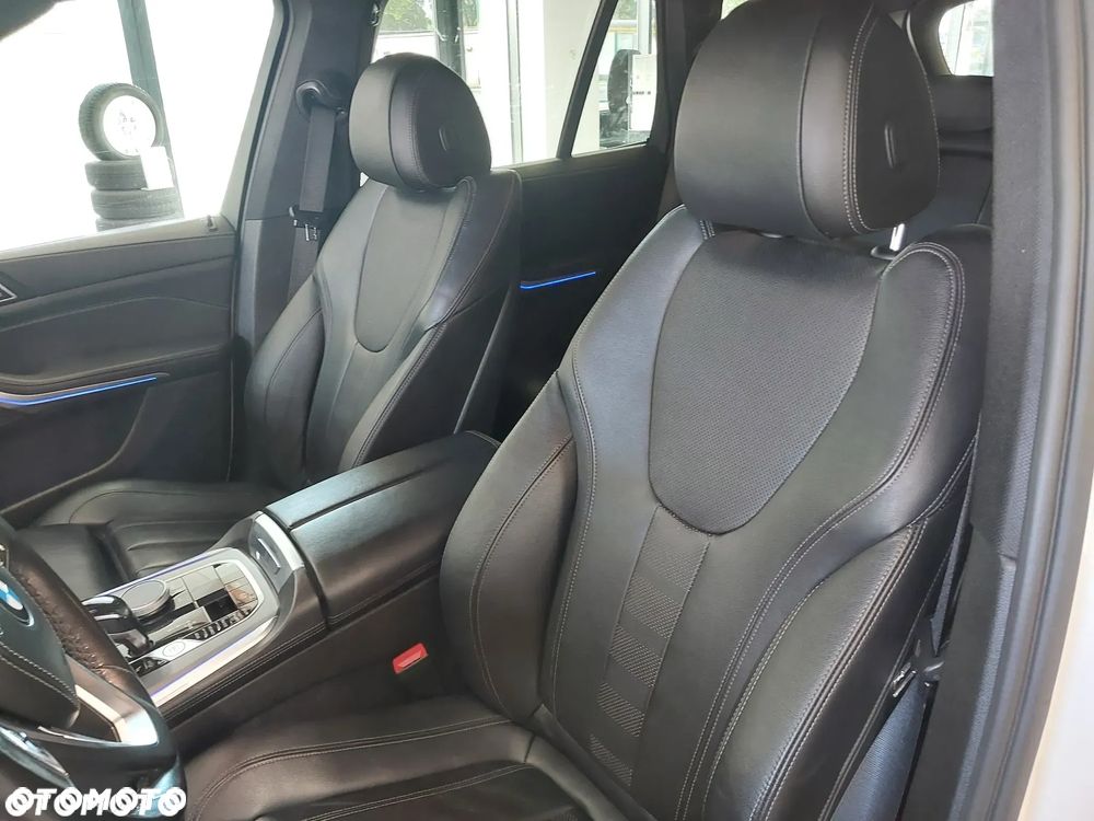 BMW X5 xDrive25d - 11