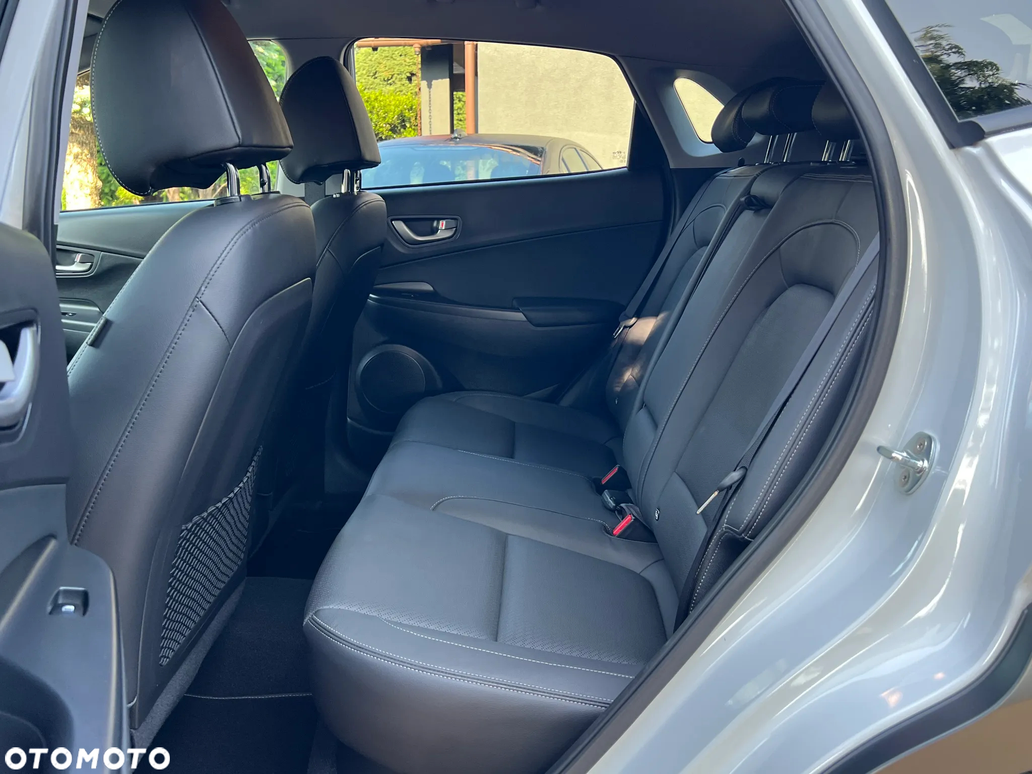 Hyundai Kona 1.6 T-GDI DCT 4WD Premium - 23