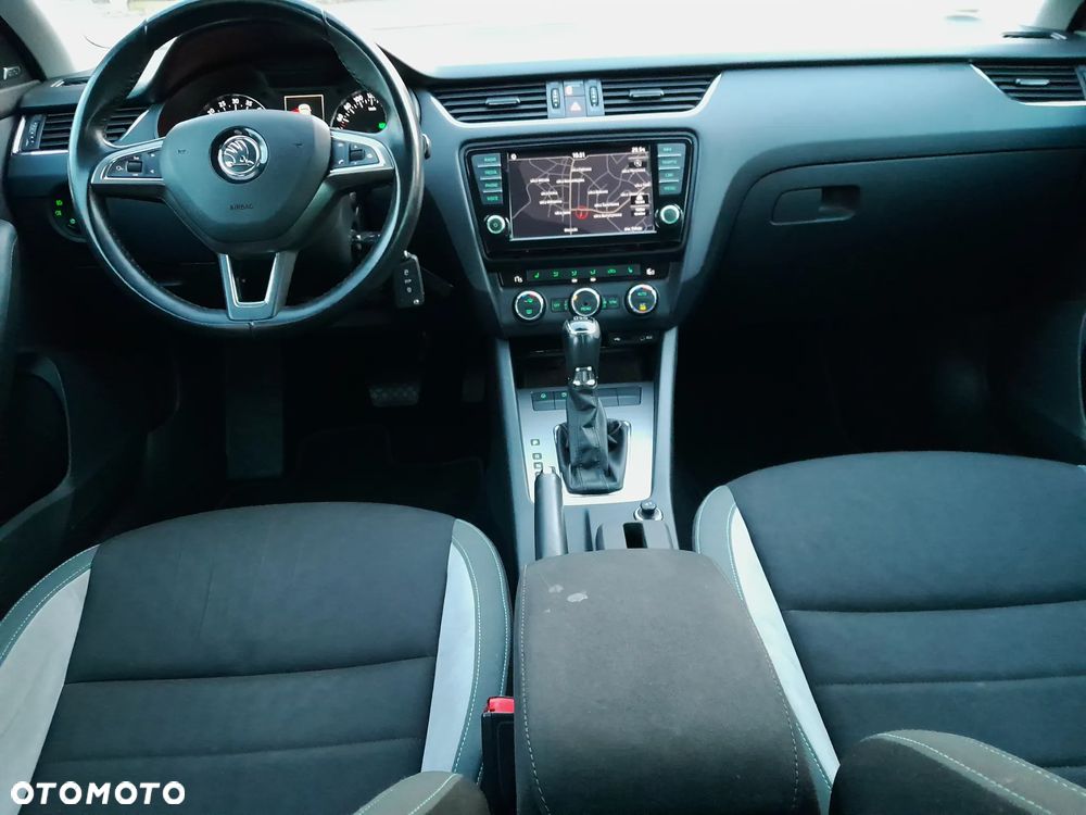 Skoda Octavia 2.0 TDI (Green tec) DSG Joy - 20