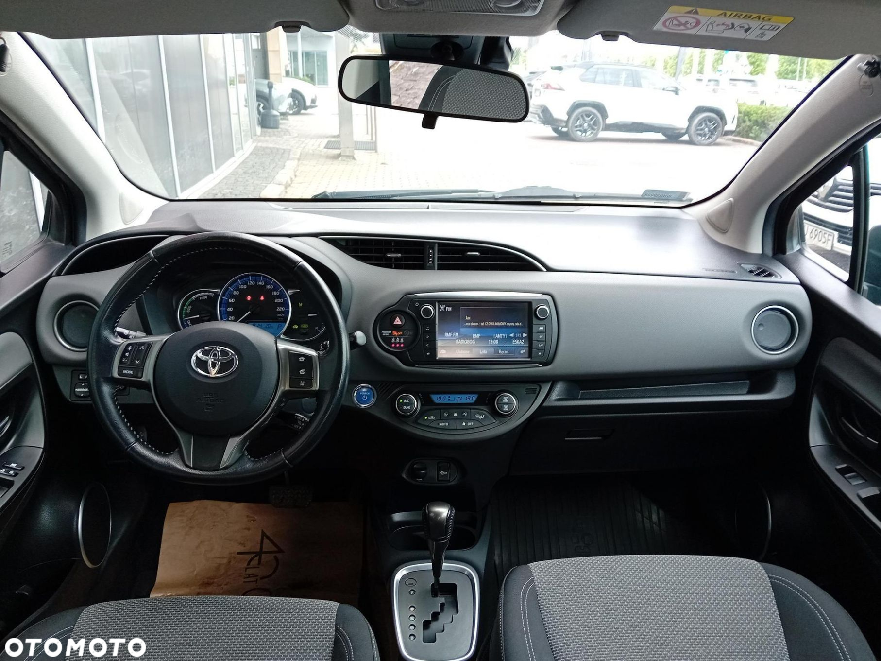 Toyota Yaris - 9