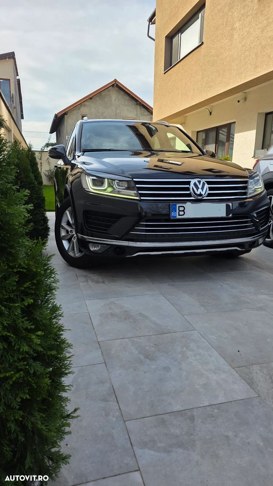 Volkswagen Touareg 3.0 V6 TDI SCR Blue Motion DPF Automatik Executive Edition - 6