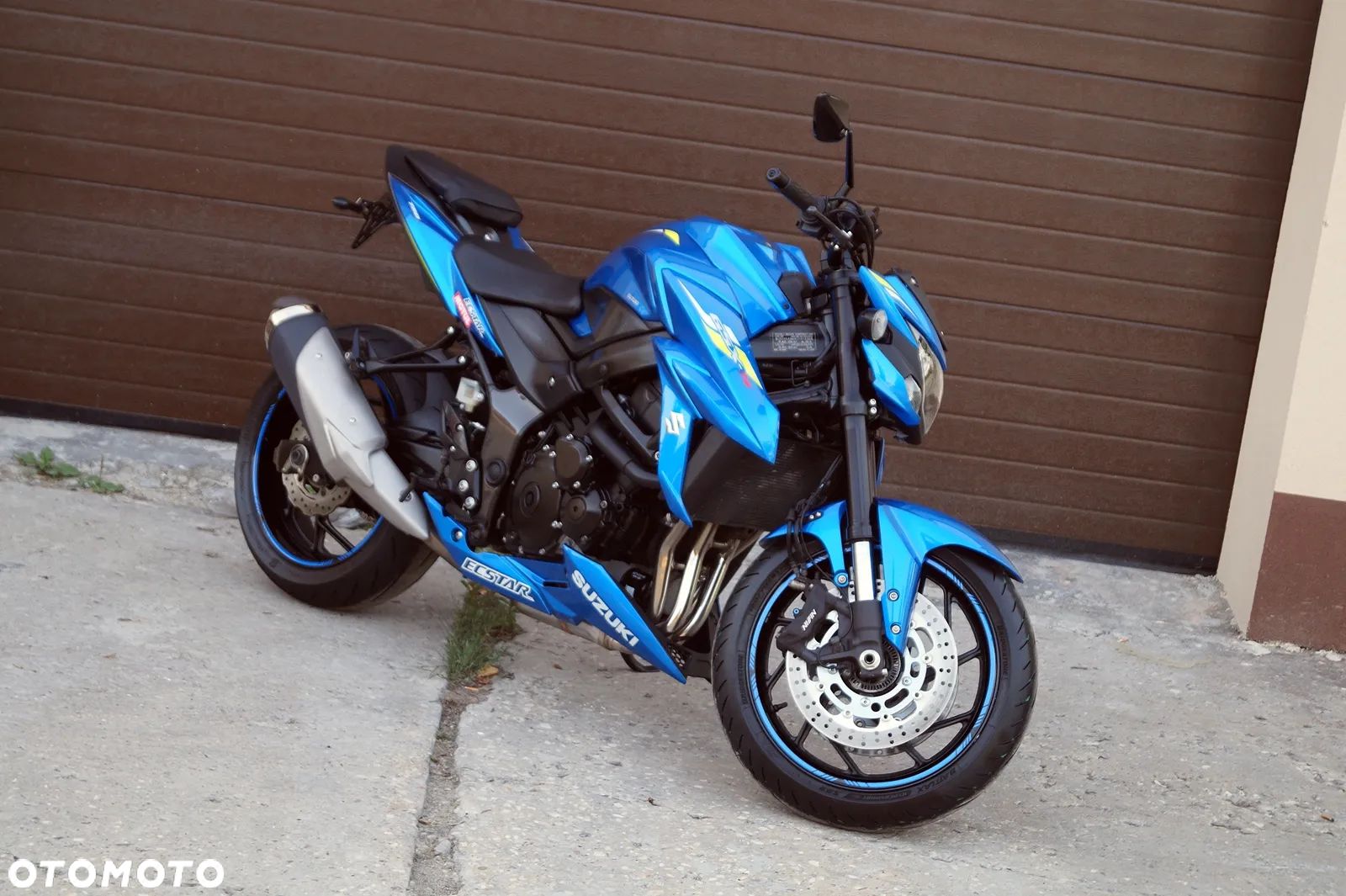 Suzuki GSX - 1
