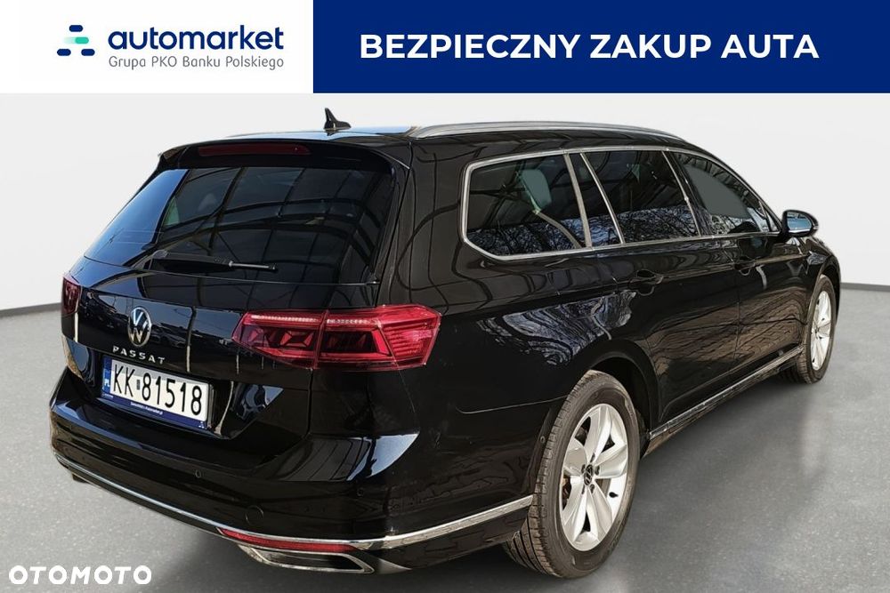 Volkswagen Passat - 4