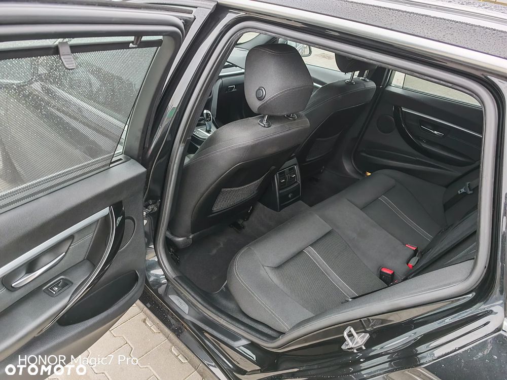 BMW Seria 3 320d Efficient Dynamics Edition Sport Line - 5