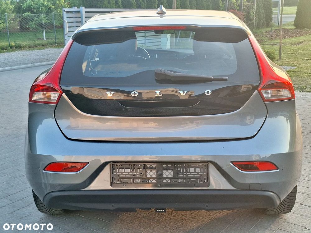 Volvo V40 D2 Kinetic - 10