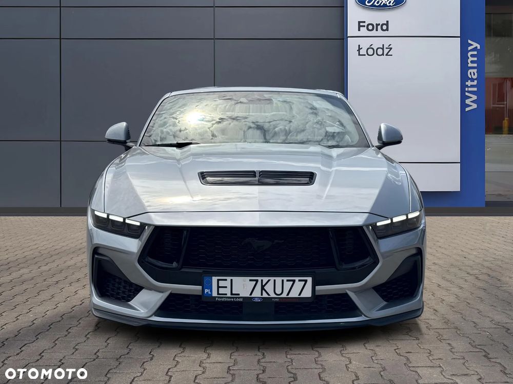 Ford Mustang - 2