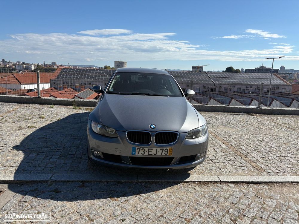 BMW 320 d Coupe Active Auto - 22