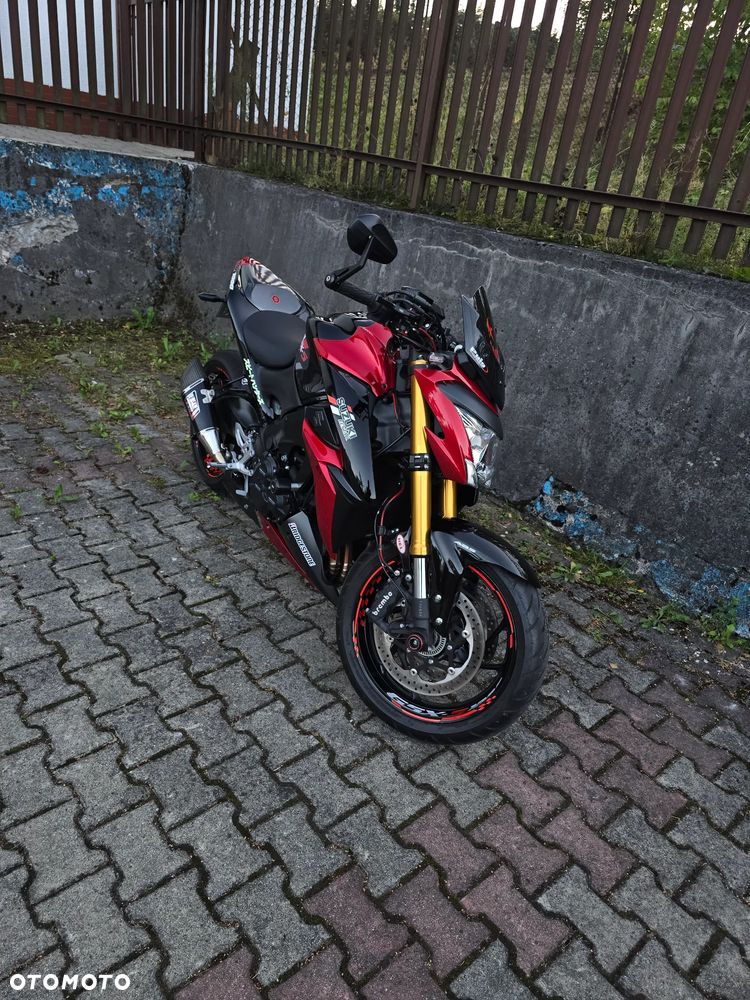Suzuki GSX 1000 - 7