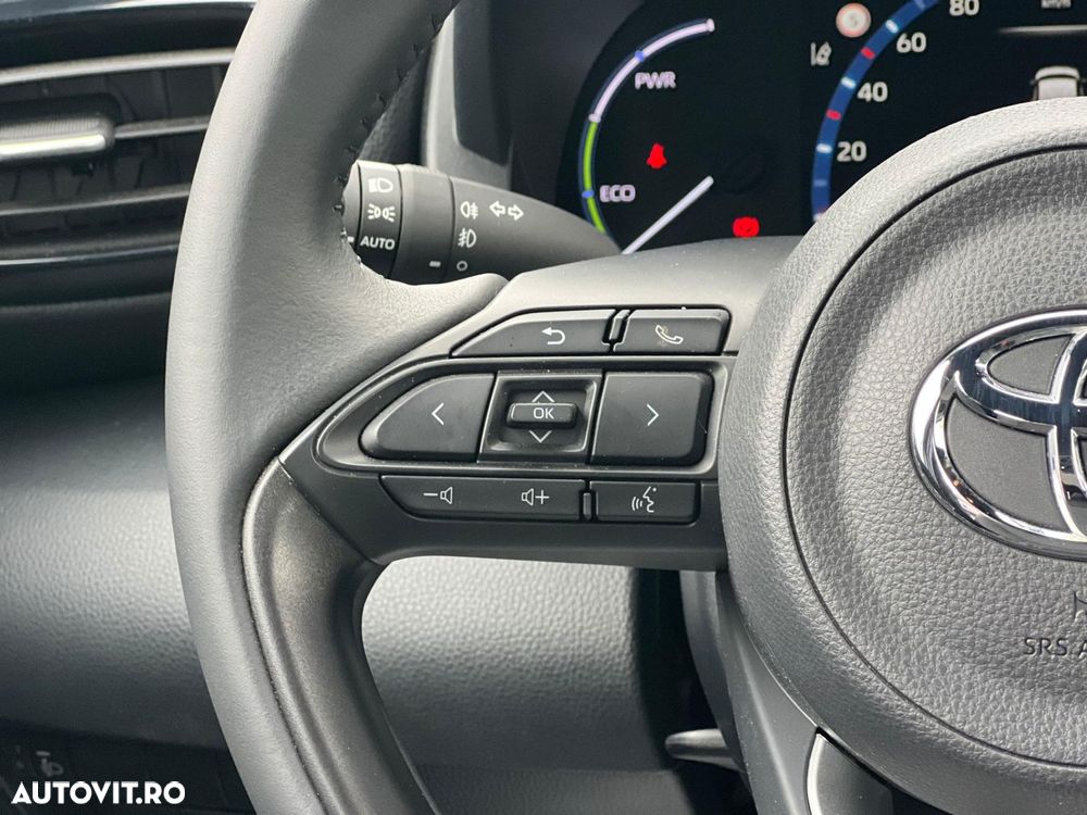 Toyota Yaris Cross 1.5 VVT-i HSD 4x2 Dynamic - 20