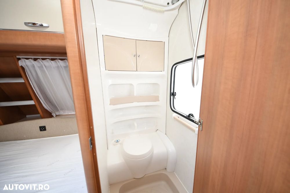 Hobby De Luxe 460 UFE - 14