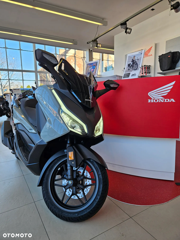 Honda NSS