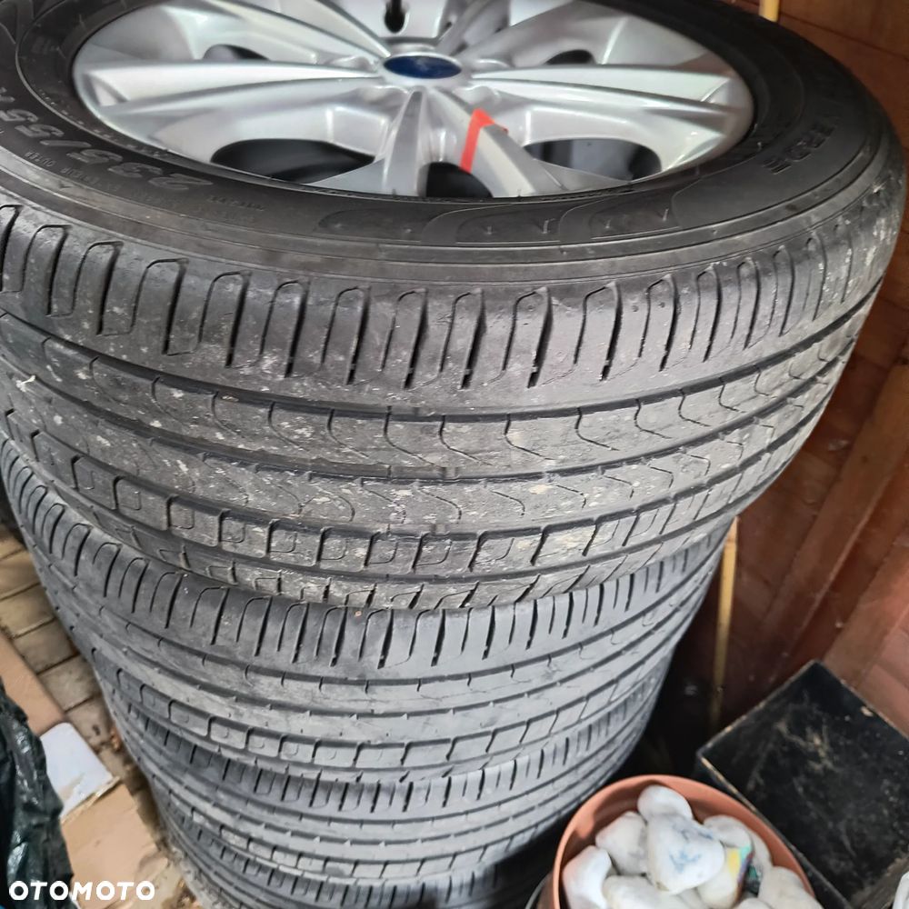 Ford Kuga 2.0 TDCi 4WD Titanium - 16