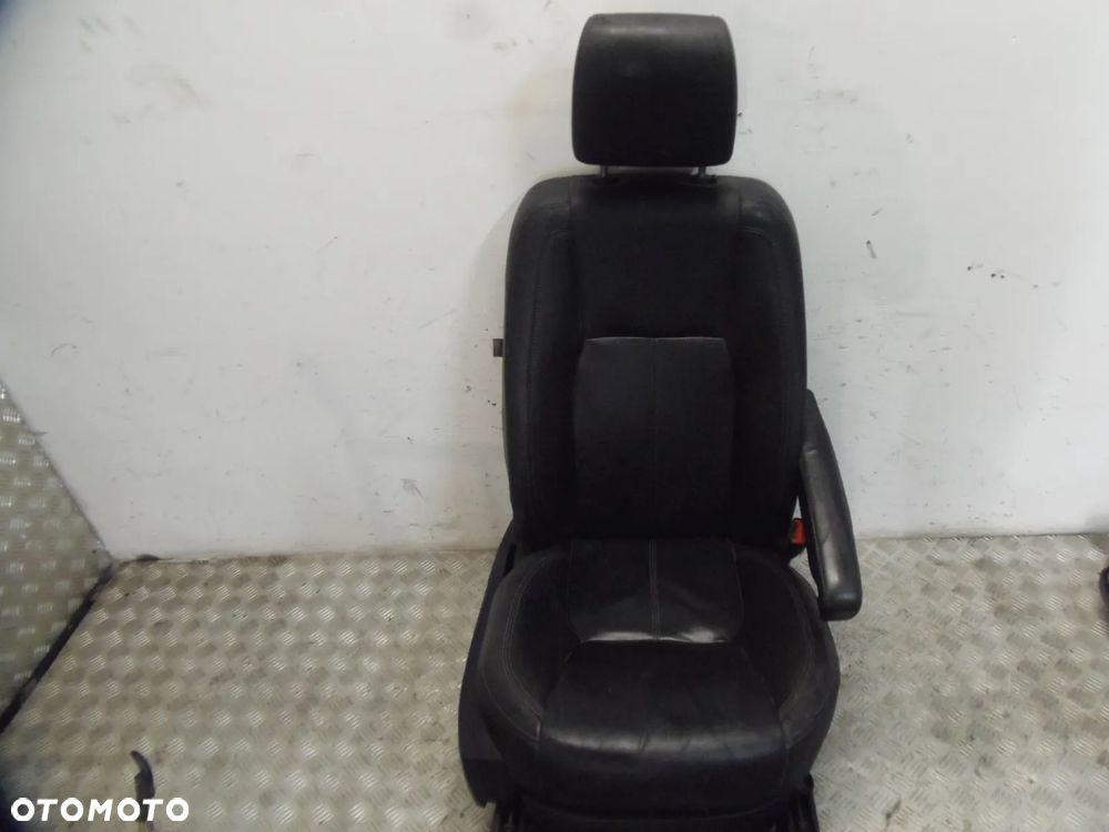 FOTEL PASAŻERA PRAWY LAND ROVER DISCOVERY IV 2012R - 1