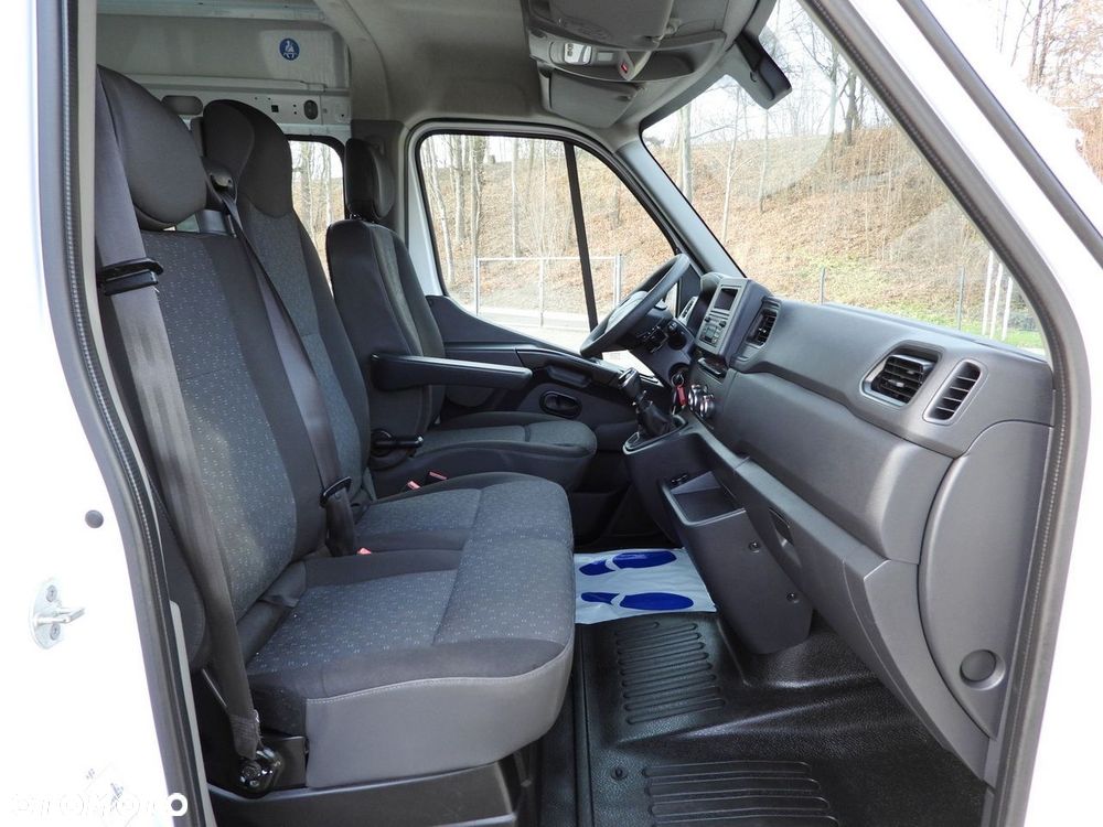 Opel MOVANO FURGON BRYGADÓWKA 7 MIEJSC LEDY  135KM - 34