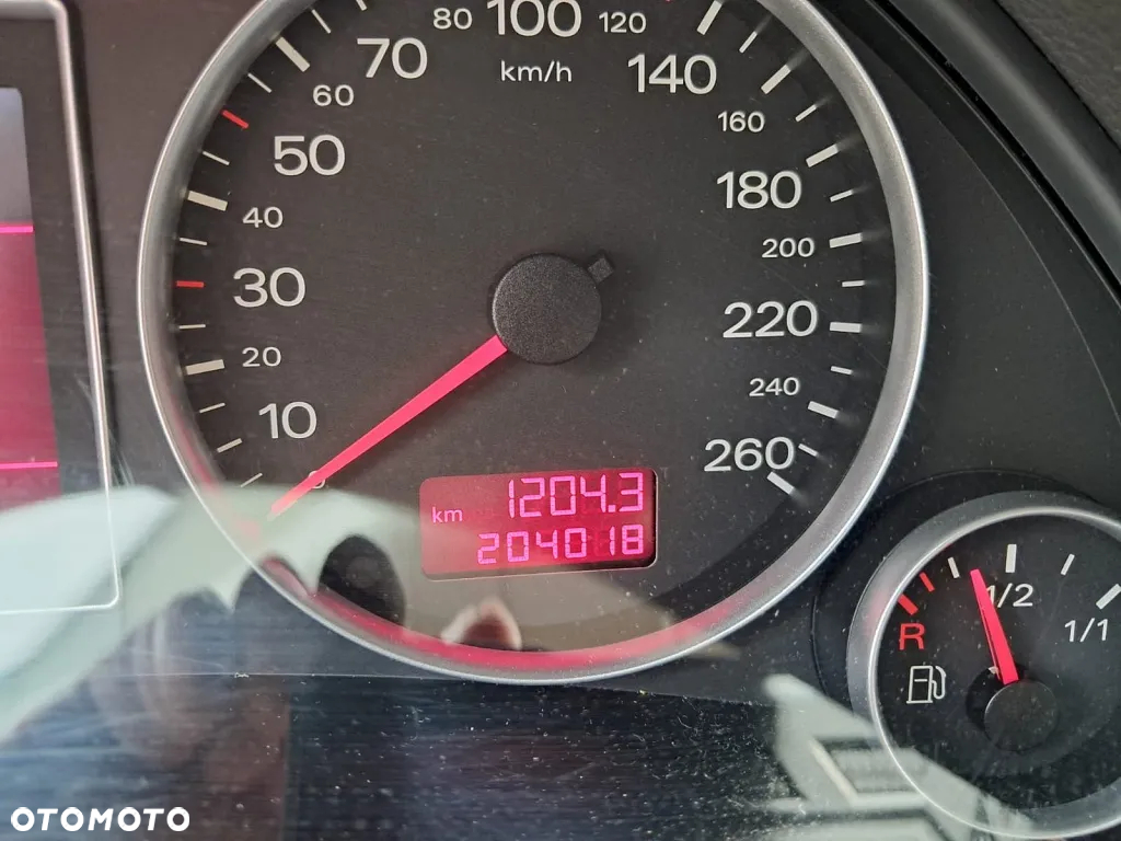 Audi A4 Avant 2.0 TDI DPF multitronic - 15
