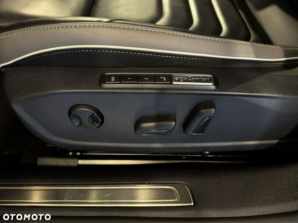 Volkswagen Arteon - 17