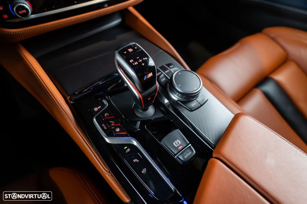 BMW M5 Standard - 26