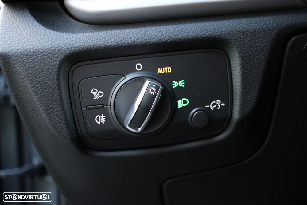 Audi A3 Sportback 1.6 TDI Design - 25