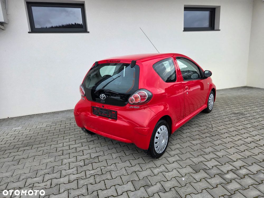 Toyota Aygo - 4