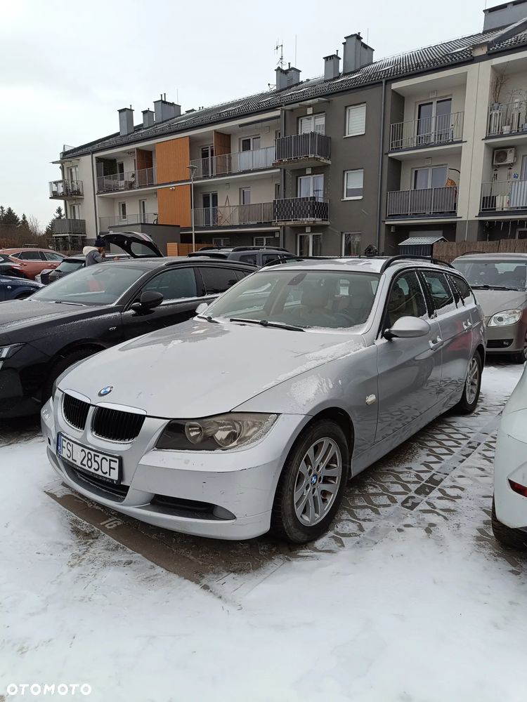 BMW Seria 3 320d DPF - 3