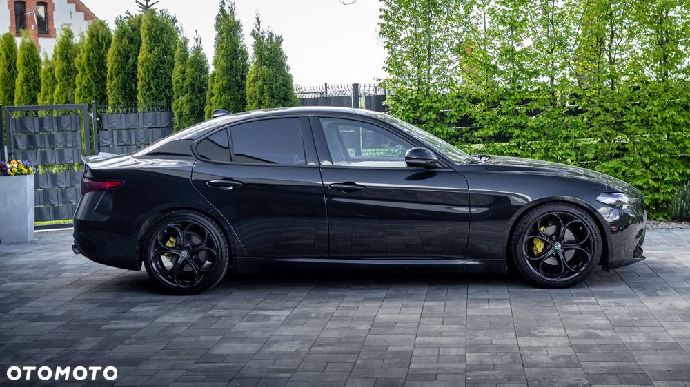 Alfa Romeo Giulia 2.0 Turbo - 4