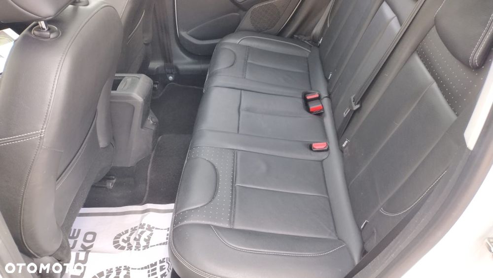 Peugeot 2008 e-HDi FAP 115 STOP & START Allure - 16