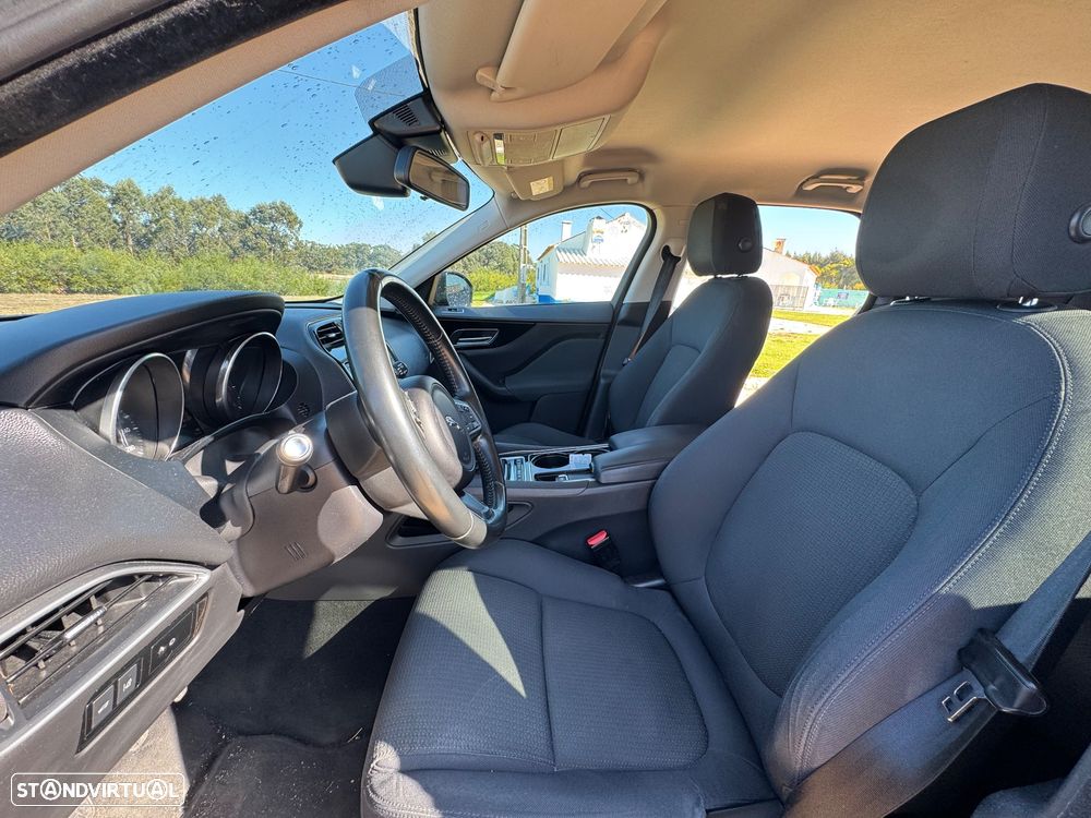 Jaguar F-Pace 2.0 i4D Prestige AWD - 15