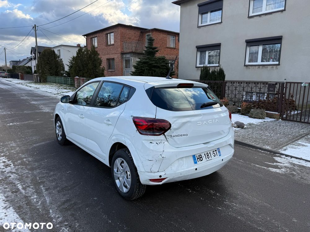Dacia Sandero 1.0 SCe Essential - 8