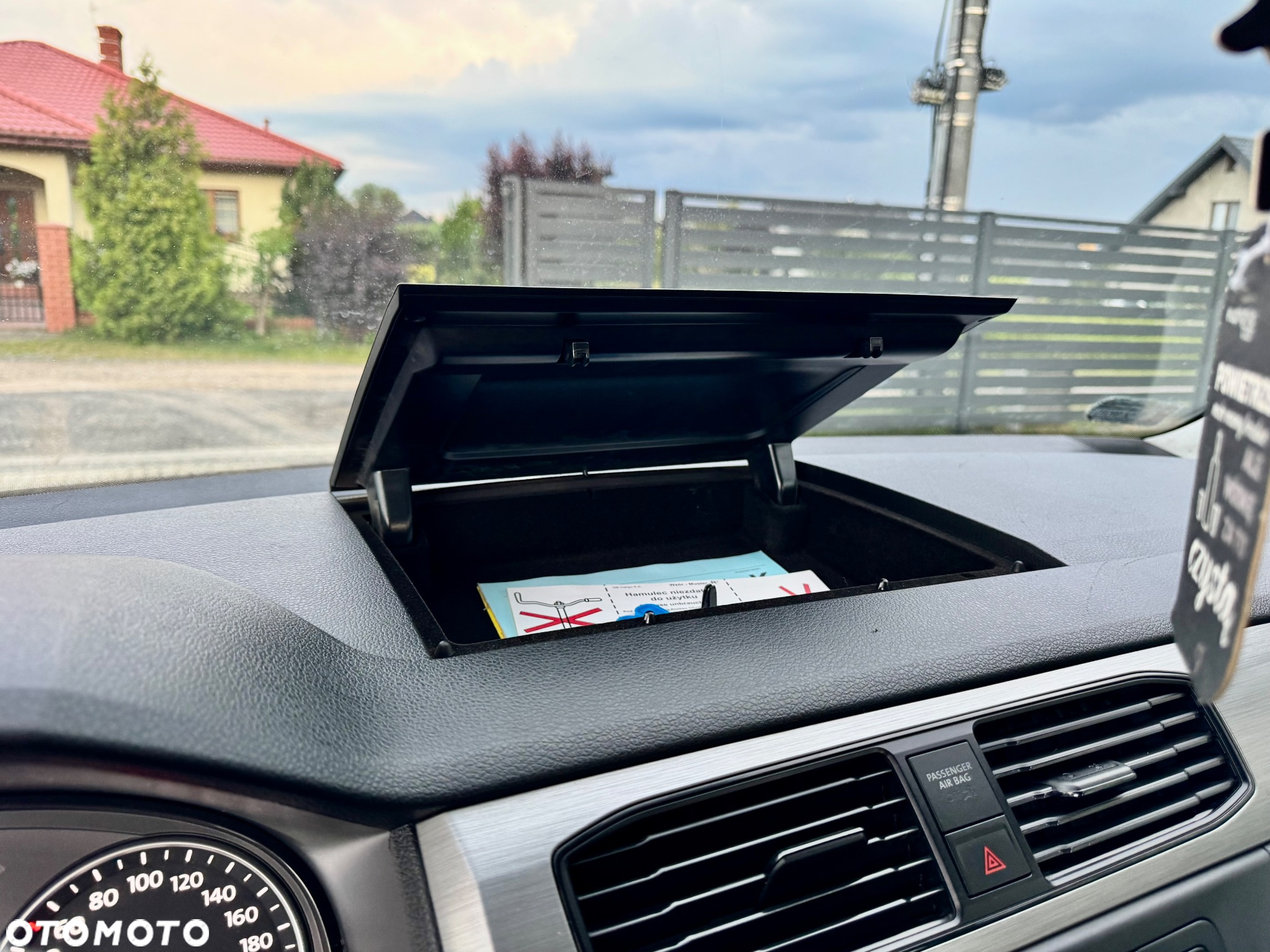 Volkswagen Caddy 2.0 TDI Comfortline - 27