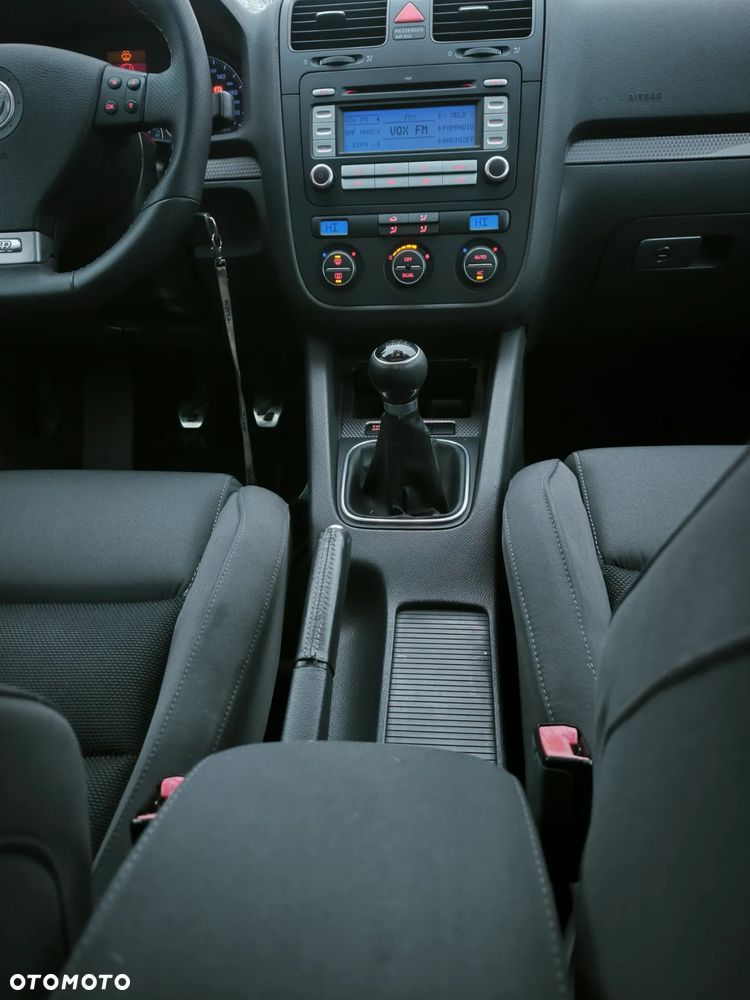 Volkswagen Golf 1.4 TSI GT Sport - 26