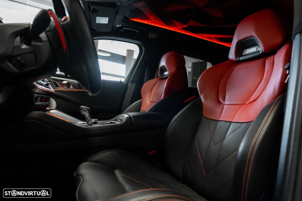 BMW XM Label Red - 17