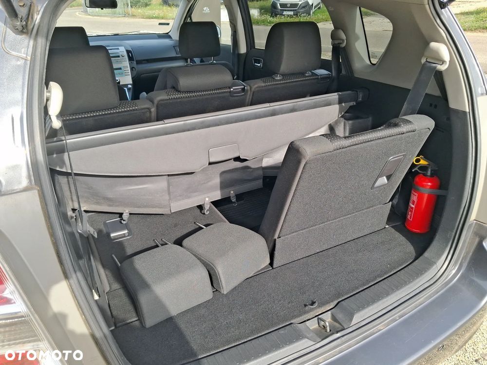 Toyota Corolla Verso 2.2 D-4D Premium + 7os - 21