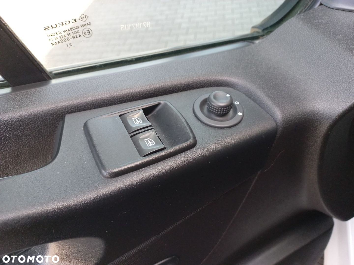 Renault TRAFIC - 9
