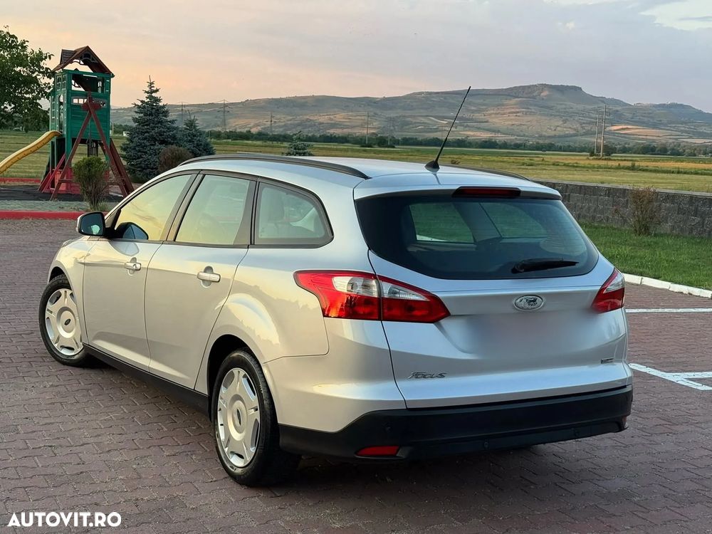Ford Focus - 2