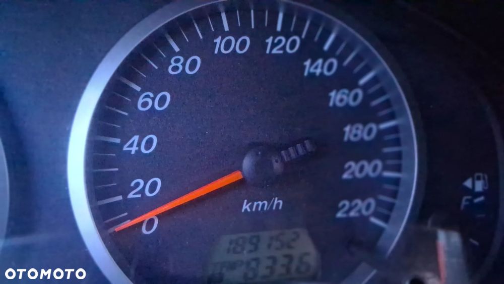 Mazda 2 1.4 Core + - 9